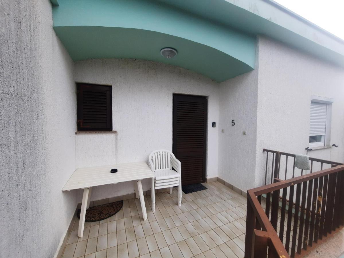 Tiza Apartments Vantacici Exterior foto